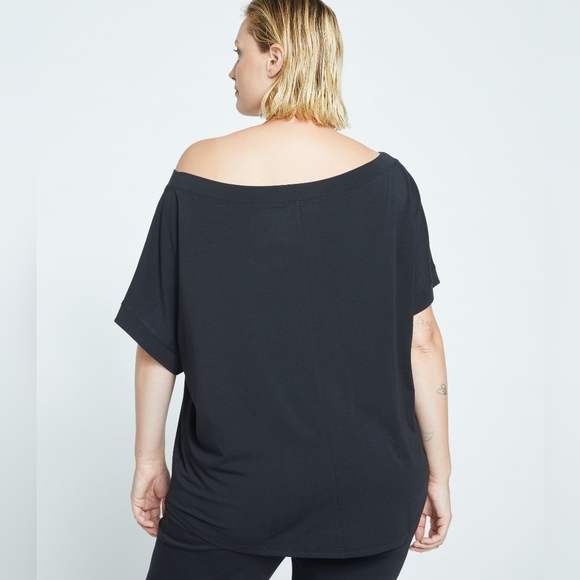 Universal Standard Dolci Short Sleeve Top Black Size 2X | 30-32 - Picture 2 of 9